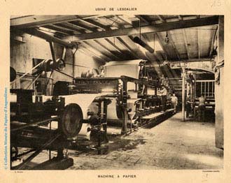 Machine à papier (1913)